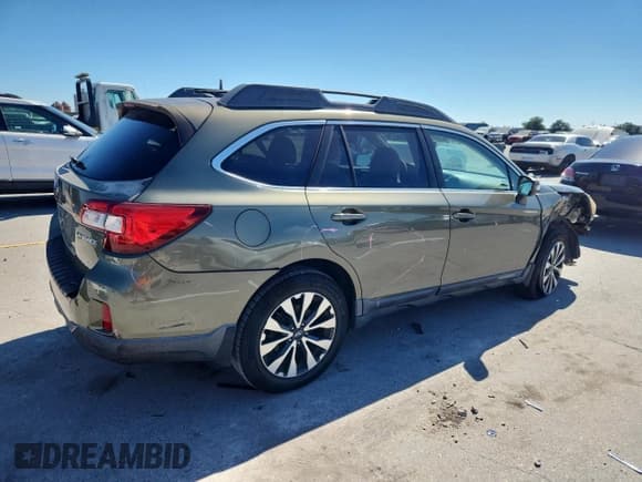 ✅ 2015 Subaru Outback Limited • VIN: 4S4BSBNC0F3344464 • Lot: 86452725. Listed on Copart with 80,141 mi. Free auction sales archive from the USA and detailed vehicle history report at DreamBid. Image 3.