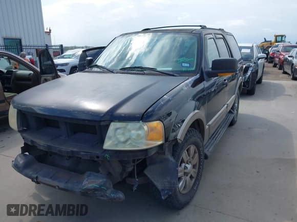 ✅ 2003 Ford Expedition Eddie Bauer • VIN: 1FMEU17L03LA42635 • Lot: 42186451. Listed on IAAI with 224,774 mi. Free auction sales archive from the USA and detailed vehicle history report at DreamBid. Image 2.