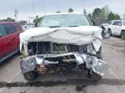 ✅ 2011 Chevrolet Silverado 2500HD • VIN: 1GB1KVCG2BF190764 • Lot: 41937031. Wystawiony na IAAI z przebiegiem 278 538 mil. Bezpłatny archiwum sprzedaży aukcyjnych z USA i szczegółowy raport historii pojazdu na DreamBid. Zdjęcie 12.