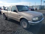 ✅ 1997 Ford Ranger XL • VIN: 1FTCR14A0VTA01912 • Lot: 43518470. Wystawiony na IAAI z przebiegiem 202 873 mil. Bezpłatny archiwum sprzedaży aukcyjnych z USA i szczegółowy raport historii pojazdu na DreamBid. Zdjęcie 1.