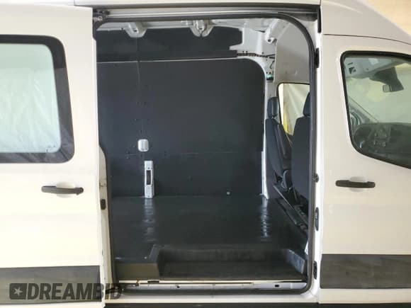 ✅ 2023 Ford Transit Cargo • VIN: 1FTBR3X8XPKA82734 • Lot: 57962415. Listed on Copart with 53,505 mi. Free auction sales archive from the USA and detailed vehicle history report at DreamBid. Image 11.