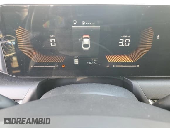 ✅ 2025 Kia K4 LXS • VIN: 3KPFT4DE9SE019137 • Lot: 92215625. Wystawiony na Copart z przebiegiem 23 017 mil. Bezpłatny archiwum sprzedaży aukcyjnych z USA i szczegółowy raport historii pojazdu na DreamBid. Zdjęcie 18.