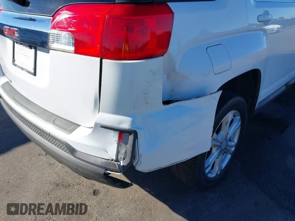 ✅ 2017 GMC Terrain SLE • VIN: 2GKALMEK7H6192196 • Lot: 43704988. Listed on IAAI with 127,430 mi. Free auction sales archive from the USA and detailed vehicle history report at DreamBid. Image 6.