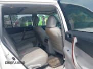 ✅ 2011 Toyota Highlander Limited • VIN: 5TDYK3EH9BS034337 • Lot: 42076598. Listed on IAAI with 174,100 mi. Free auction sales archive from the USA and detailed vehicle history report at DreamBid. Image 8.