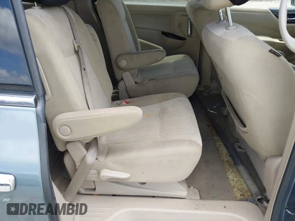 ✅ 2012 Nissan Quest SL • VIN: JN8AE2KP6C9033102 • Lot: 42652374. Listed on IAAI with 143,600 mi. Free auction sales archive from the USA and detailed vehicle history report at DreamBid. Image 8.