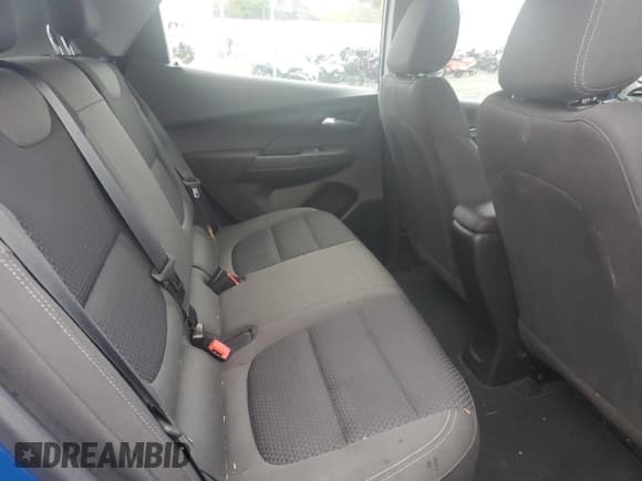 ✅ 2023 Chevrolet Bolt EV 1LT • VIN: 1G1FW6S01P4117896 • Lot: 82560924. Wystawiony na Copart z przebiegiem 18 324 mil. Bezpłatny archiwum sprzedaży aukcyjnych z USA i szczegółowy raport historii pojazdu na DreamBid. Zdjęcie 11.