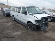✅ 2013 Ford Econoline Passenger XL • VIN: 1FBSS3BL0DDA90801 • Lot: 41599448. Wystawiony na IAAI z przebiegiem 234 881 mil. Bezpłatny archiwum sprzedaży aukcyjnych z USA i szczegółowy raport historii pojazdu na DreamBid. Zdjęcie 1.
