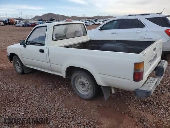 ✅ 1994 Toyota Pickup • VIN: JT4RN81A8R5188619 • Lot: 49280525. Wystawiony na Copart z przebiegiem 93 249 mil. Bezpłatny archiwum sprzedaży aukcyjnych z USA i szczegółowy raport historii pojazdu na DreamBid. Zdjęcie 2.