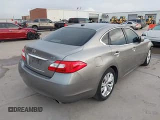 ✅ 2011 Infiniti M • VIN: JN1BY1AP3BM323184 • Лот: 43557281. Опубликован ранее на IAAI с пробегом 180 146 миль. Бесплатный доступ к архиву аукционных продаж из США и подробный отчёт об истории автомобиля на DreamBid. Изображение 4.