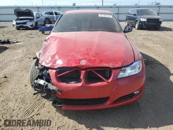 ✅ 2011 BMW 3 Series 328i • VIN: WBAPH7C59BE679177 • Lot: 82196155. Wystawiony na Copart z przebiegiem 64 896 mil. Bezpłatny archiwum sprzedaży aukcyjnych z USA i szczegółowy raport historii pojazdu na DreamBid. Zdjęcie 5.