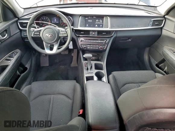 ✅ 2020 Kia Optima LX • VIN: 5XXGT4L3XLG382561 • Lot: 85441945. Wystawiony na Copart z przebiegiem 80 338 mil. Bezpłatny archiwum sprzedaży aukcyjnych z USA i szczegółowy raport historii pojazdu na DreamBid. Zdjęcie 8.