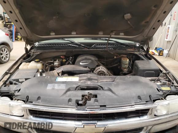 ✅ 2001 Chevrolet Suburban LS • VIN: 3GNFK16T11G159397 • Лот: 54366085. Опубликован ранее на Copart с пробегом 237 806 миль. Бесплатный доступ к архиву аукционных продаж из США и подробный отчёт об истории автомобиля на DreamBid. Изображение 11.