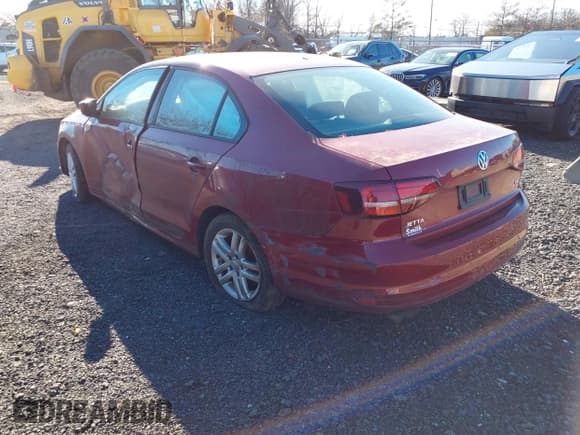 ✅ 2018 Volkswagen Jetta S • VIN: 3VW2B7AJ1JM212436 • Lot: 43866835. Listed on IAAI with 66,437 mi. Free auction sales archive from the USA and detailed vehicle history report at DreamBid. Image 3.