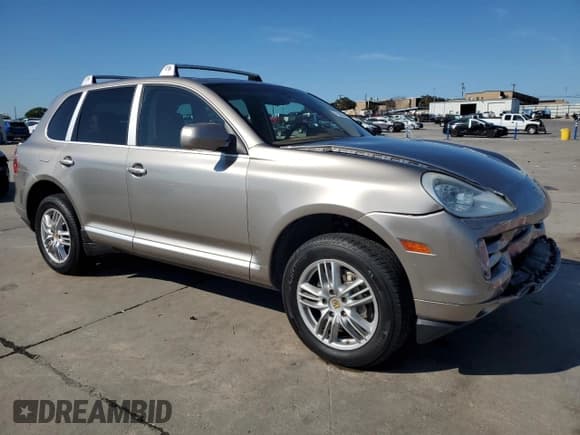 ✅ 2009 Porsche Cayenne S • VIN: WP1AB29P79LA40127 • Lot: 72062574. Listed on Copart with 140,287 mi. Free auction sales archive from the USA and detailed vehicle history report at DreamBid. Image 4.