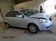 2011 Hyundai Accent GLS z VIN KMHCN4AC9BU572786, wystawiony jako Copart lot #76304184 z przebiegiem 62 845 mil mil oraz Szkoda całkowita • Salvage title. Historia ofert i sprzedaży dostępna na DreamBid. Obrazek 4.