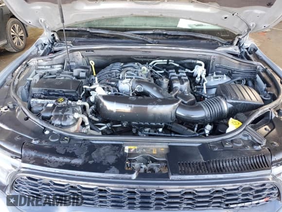 ✅ 2024 Dodge Durango GT Plus • VIN: 1C4RDJDG1RC157153 • Lot: 92370965. Wystawiony na Copart z przebiegiem 50 051 mil. Bezpłatny archiwum sprzedaży aukcyjnych z USA i szczegółowy raport historii pojazdu na DreamBid. Zdjęcie 12.