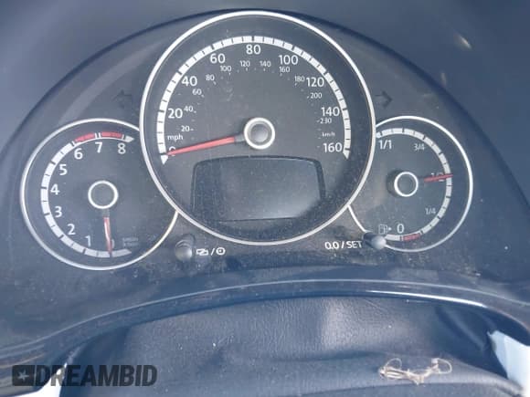 ✅ 2015 Volkswagen Beetle Fleet Edition • VIN: 3VWF17AT2FM604838 • Lot: 40814174. Listed on IAAI with Not provided. Free auction sales archive from the USA and detailed vehicle history report at DreamBid. Image 7.