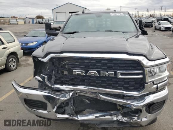 ✅ 2022 Ram 3500 Tradesman • VIN: 3C63R3GL1NG151637 • Lot: 91931295. Listed on Copart with 49,724 mi. Free auction sales archive from the USA and detailed vehicle history report at DreamBid. Image 5.