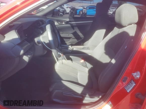 ✅ 2018 Honda Civic Sport • VIN: SHHFK7H4XJU239366 • Лот: 80331305. Опубликован ранее на Copart с пробегом 84 676 миль. Бесплатный доступ к архиву аукционных продаж из США и подробный отчёт об истории автомобиля на DreamBid. Изображение 7.