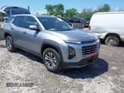 ✅ 2025 Chevrolet Equinox AWD LT • VIN: 3GNAXPEG7SL135536 • Lot: 42623223. Wystawiony na IAAI z przebiegiem 3 303 mil. Bezpłatny archiwum sprzedaży aukcyjnych z USA i szczegółowy raport historii pojazdu na DreamBid. Zdjęcie 1.