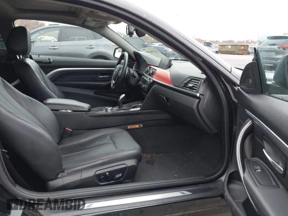 ✅ 2014 BMW 4 Series 435i xDrive • VIN: WBA3R5C54EK187968 • Лот: 43594588. Опубликован ранее на IAAI с пробегом 104 081 миль. Бесплатный доступ к архиву аукционных продаж из США и подробный отчёт об истории автомобиля на DreamBid. Изображение 5.