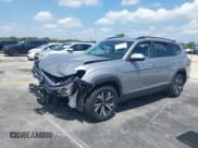 ✅ 2025 Volkswagen Atlas SE • VIN: 1V2DR2CAXSC520505 • Lot: 41972615. Listed on IAAI with 3,244 mi. Free auction sales archive from the USA and detailed vehicle history report at DreamBid. Image 2.