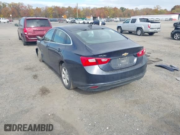 ✅ 2016 Chevrolet Malibu LS • VIN: 1G1ZB5ST4GF321867 • Lot: 43563439. Wystawiony na IAAI z przebiegiem 184 833 mil. Bezpłatny archiwum sprzedaży aukcyjnych z USA i szczegółowy raport historii pojazdu na DreamBid. Zdjęcie 3.