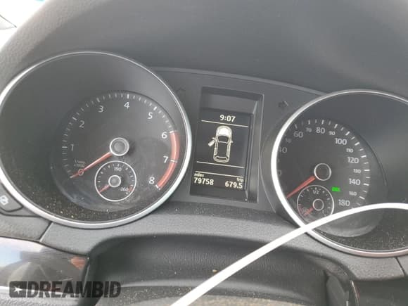 ✅ 2011 Volkswagen Golf GTI Autobahn • VIN: WVWHV7AJ6BW179407 • Lot: 86702194. Wystawiony na Copart z przebiegiem 79 758 mil. Bezpłatny archiwum sprzedaży aukcyjnych z USA i szczegółowy raport historii pojazdu na DreamBid. Zdjęcie 9.