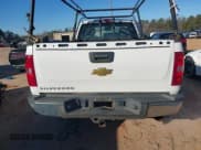 ✅ 2013 Chevrolet Silverado 2500HD Work Truck • VIN: 1GC0CVCG8DF200821 • Lot: 41566276. Wystawiony na IAAI z przebiegiem 325 319 mil. Bezpłatny archiwum sprzedaży aukcyjnych z USA i szczegółowy raport historii pojazdu na DreamBid. Zdjęcie 15.