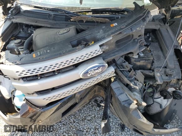 ✅ 2014 Ford Explorer • VIN: 1FM5K7B89EGB21924 • Lot: 58541805. Listed on Copart with 123,877 mi. Free auction sales archive from the USA and detailed vehicle history report at DreamBid. Image 12.