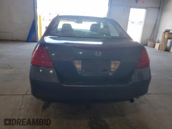 ✅ 2006 Honda Accord LX SE • VIN: 1HGCM563X6A168412 • Lot: 85580615. Listed on Copart with 255,074 mi. Free auction sales archive from the USA and detailed vehicle history report at DreamBid. Image 6.