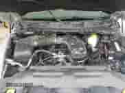 2019 Ram 1500 SLT z VIN 1C6RR7LG6KS596180, wystawiony jako Copart lot #86111715 z przebiegiem 27 975 mil mil oraz Czysty tytuł • Clean title. Historia ofert i sprzedaży dostępna na DreamBid. Obrazek 13.