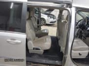 ✅ 2011 Chrysler Town & Country Touring • VIN: 2A4RR8DG0BR784363 • Lot: 43677916. Wystawiony na IAAI z przebiegiem 227 780 mil. Bezpłatny archiwum sprzedaży aukcyjnych z USA i szczegółowy raport historii pojazdu na DreamBid. Zdjęcie 8.