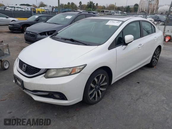 ✅ 2015 Honda Civic EX-L • VIN: 19XFB2F99FE279891 • Lot: 43807304. Wystawiony na IAAI z przebiegiem 210 909 mil. Bezpłatny archiwum sprzedaży aukcyjnych z USA i szczegółowy raport historii pojazdu na DreamBid. Zdjęcie 17.