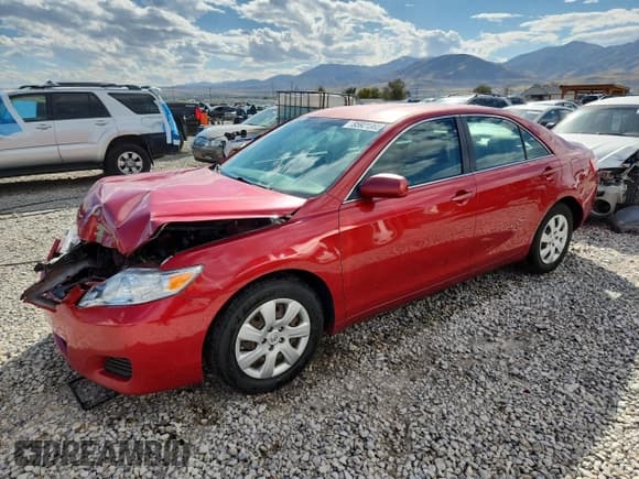 ✅ 2010 Toyota Camry • VIN: JTNBF3EK1A3003519 • Lot: 85921965. Listed on Copart with 174,033 mi. Free auction sales archive from the USA and detailed vehicle history report at DreamBid. Image 1.