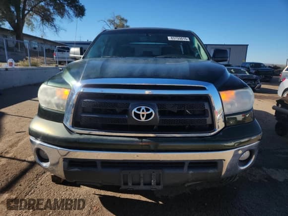 ✅ 2013 Toyota Tundra • VIN: 5TFDM5F1XDX047259 • Lot: 83755015. Wystawiony na Copart z przebiegiem 89 725 mil. Bezpłatny archiwum sprzedaży aukcyjnych z USA i szczegółowy raport historii pojazdu na DreamBid. Zdjęcie 5.