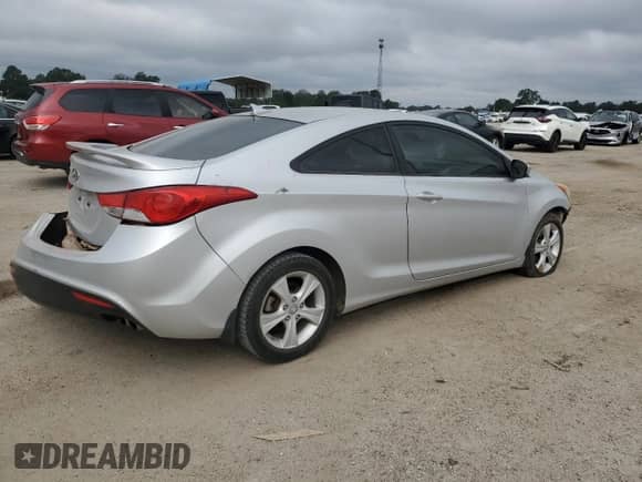 2013 Hyundai Elantra GS z VIN KMHDH6AE3DU023418, wystawiony jako Copart lot #82001965 z przebiegiem 207 188 mil mil oraz Szkoda całkowita • Salvage title. Historia ofert i sprzedaży dostępna na DreamBid. Obrazek 3.