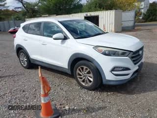 2016 Hyundai Tucson SE with VIN KM8J3CA40GU092935, listed as a IAAI auction lot 43478146 with 148,321 mi miles and . Bid and sale history available at DreamBid. Image 1.