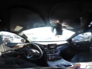 ✅ 2018 Mercedes-Benz C 300 • VIN: 55SWF4JB8JU259952 • Lot: 43535990. Wystawiony na IAAI z przebiegiem 135 066 mil. Bezpłatny archiwum sprzedaży aukcyjnych z USA i szczegółowy raport historii pojazdu na DreamBid. Zdjęcie 18.