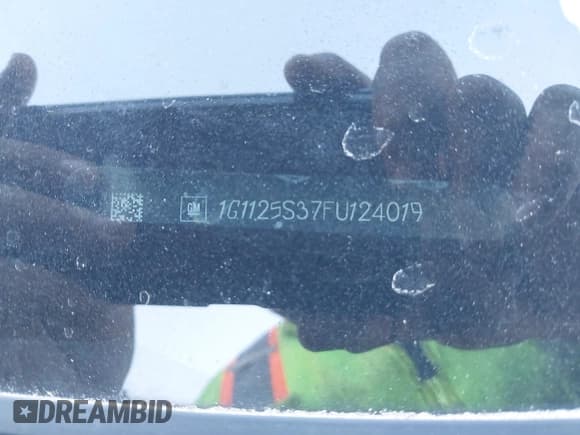 ✅ 2015 Chevrolet Impala LT • VIN: 1G1125S37FU124019 • Lot: 43567243. Listed on IAAI with 236,844 mi. Free auction sales archive from the USA and detailed vehicle history report at DreamBid. Image 9.