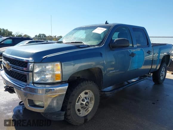 ✅ 2014 Chevrolet Silverado 2500HD LT • VIN: 1GC1KXC88EF178218 • Lot: 43633469. Listed on IAAI with 237,381 mi. Free auction sales archive from the USA and detailed vehicle history report at DreamBid. Image 14.