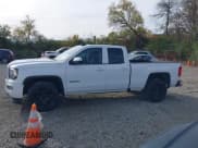 ✅ 2019 GMC Sierra 1500 • VIN: 2GTV2LEC7K1160131 • Lot: 40794685. Wystawiony na IAAI z przebiegiem 139 636 mil. Bezpłatny archiwum sprzedaży aukcyjnych z USA i szczegółowy raport historii pojazdu na DreamBid. Zdjęcie 14.