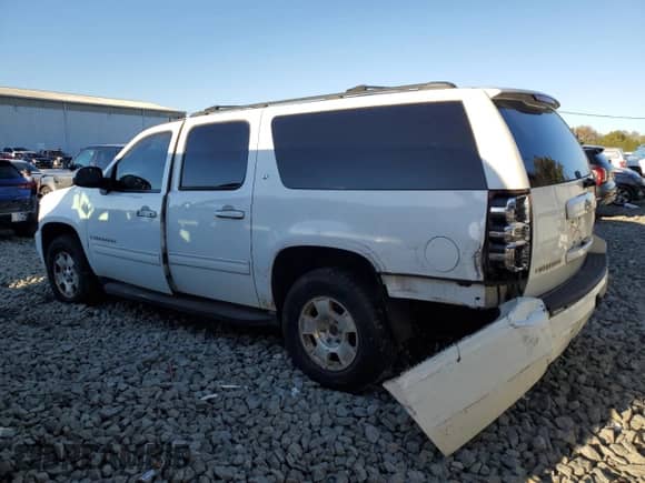 2009 Chevrolet Suburban 2LT с VIN 1GNFK263X9R276039, выставлен на аукционе Copart как лот 86519965 с пробегом 244 305 миль миль и Списание • Salvage title. История ставок и продаж доступна на DreamBid. Изображение 2.