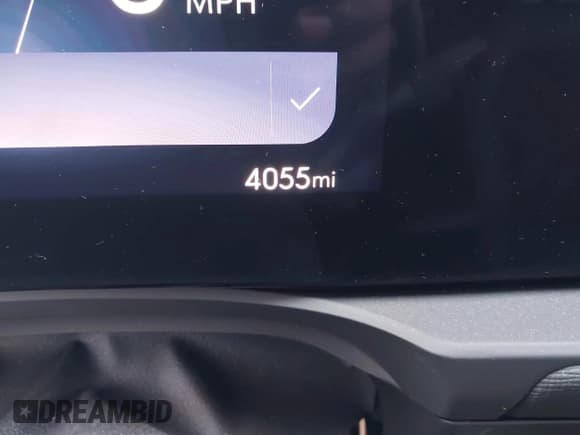 ✅ 2025 Buick Envista Preferred • VIN: KL47LAEP2SB103441 • Lot: 43331201. Listed on IAAI with 4,055 mi. Free auction sales archive from the USA and detailed vehicle history report at DreamBid. Image 7.