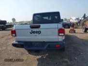 ✅ 2023 Jeep Gladiator Sport S • VIN: 1C6HJTAG2PL528412 • Лот: 42478572. Опубликован ранее на IAAI с пробегом 47 657 миль. Бесплатный доступ к архиву аукционных продаж из США и подробный отчёт об истории автомобиля на DreamBid. Изображение 16.