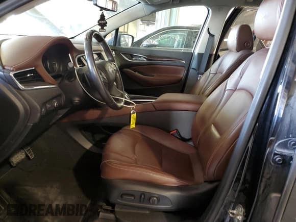 ✅ 2018 Buick Enclave Avenir • VIN: 5GAEVCKW0JJ258185 • Лот: 80170635. Опубликован ранее на Copart с пробегом 102 355 миль. Бесплатный доступ к архиву аукционных продаж из США и подробный отчёт об истории автомобиля на DreamBid. Изображение 7.