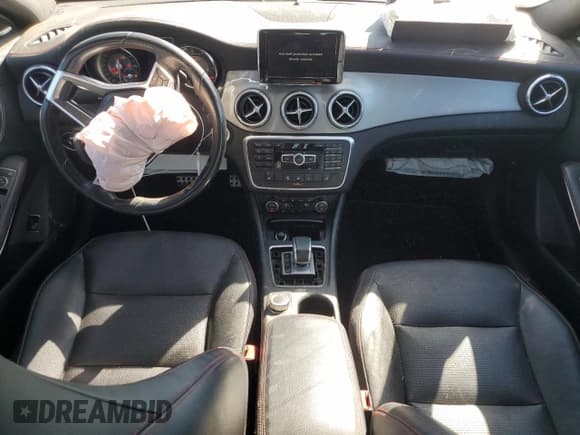 ✅ 2014 Mercedes-Benz CLA 45 AMG • VIN: WDDSJ5CB6EN090674 • Lot: 50573065. Listed on Copart with 81,900 mi. Free auction sales archive from the USA and detailed vehicle history report at DreamBid. Image 8.