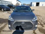 ✅ 2014 Hyundai Veloster Turbo • VIN: KMHTC6AE2EU210063 • Lot: 79243924. Wystawiony na Copart z przebiegiem 130 551 mil. Bezpłatny archiwum sprzedaży aukcyjnych z USA i szczegółowy raport historii pojazdu na DreamBid. Zdjęcie 5.