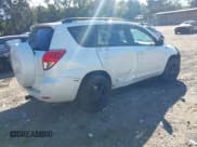 ✅ 2006 Toyota RAV4 Limited • VIN: JTMZK31V765005625 • Lot: 43350686. Wystawiony na IAAI z przebiegiem 252 599 mil. Bezpłatny archiwum sprzedaży aukcyjnych z USA i szczegółowy raport historii pojazdu na DreamBid. Zdjęcie 4.