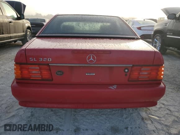✅ 1995 Mercedes-Benz SL • VIN: WDBFA63E3SF114154 • Lot: 77023544. Wystawiony na Copart z przebiegiem Nie podano. Bezpłatny archiwum sprzedaży aukcyjnych z USA i szczegółowy raport historii pojazdu na DreamBid. Zdjęcie 6.